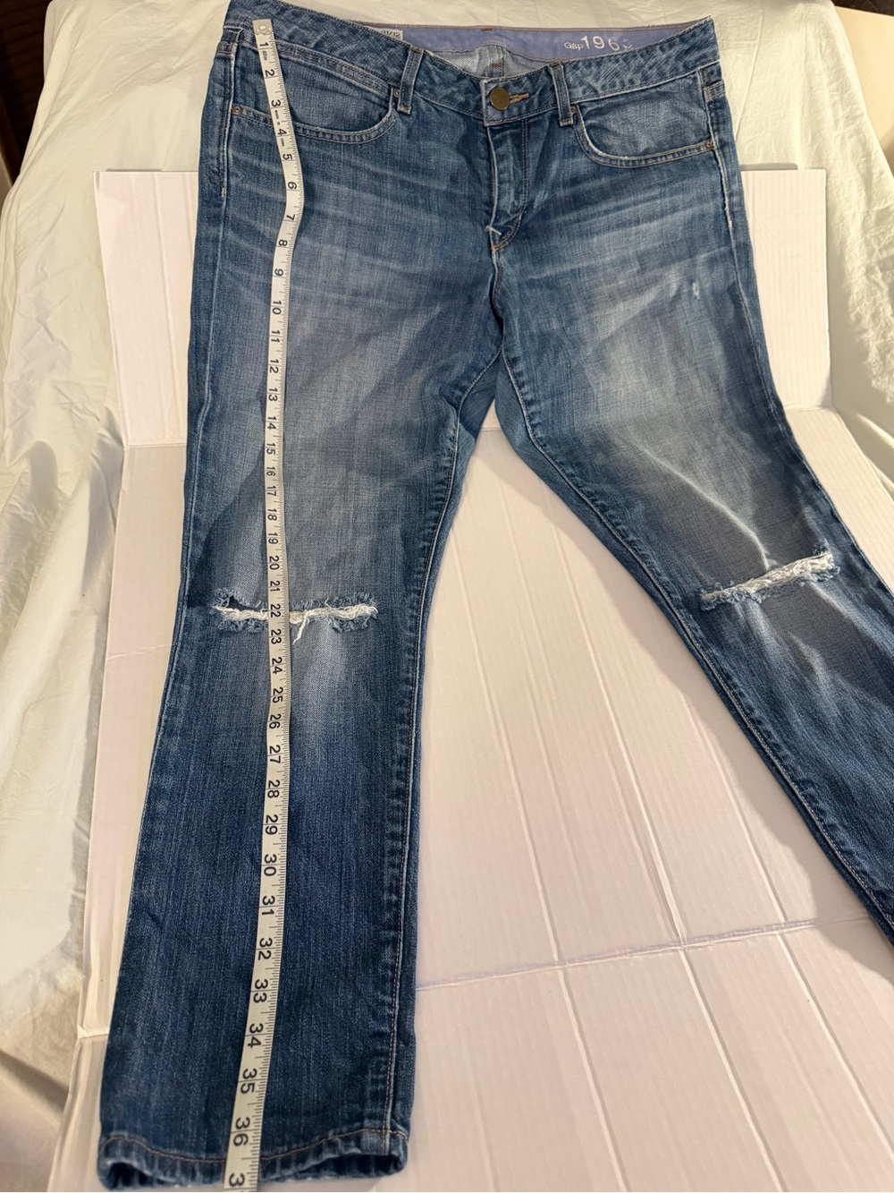 GAP Blue Straight-Leg Distressed Jeans